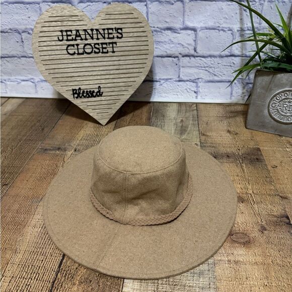 ASN THE HARPER Women’s Cowboy Style Floppy Hat Tan OSFM New With Tags packable
